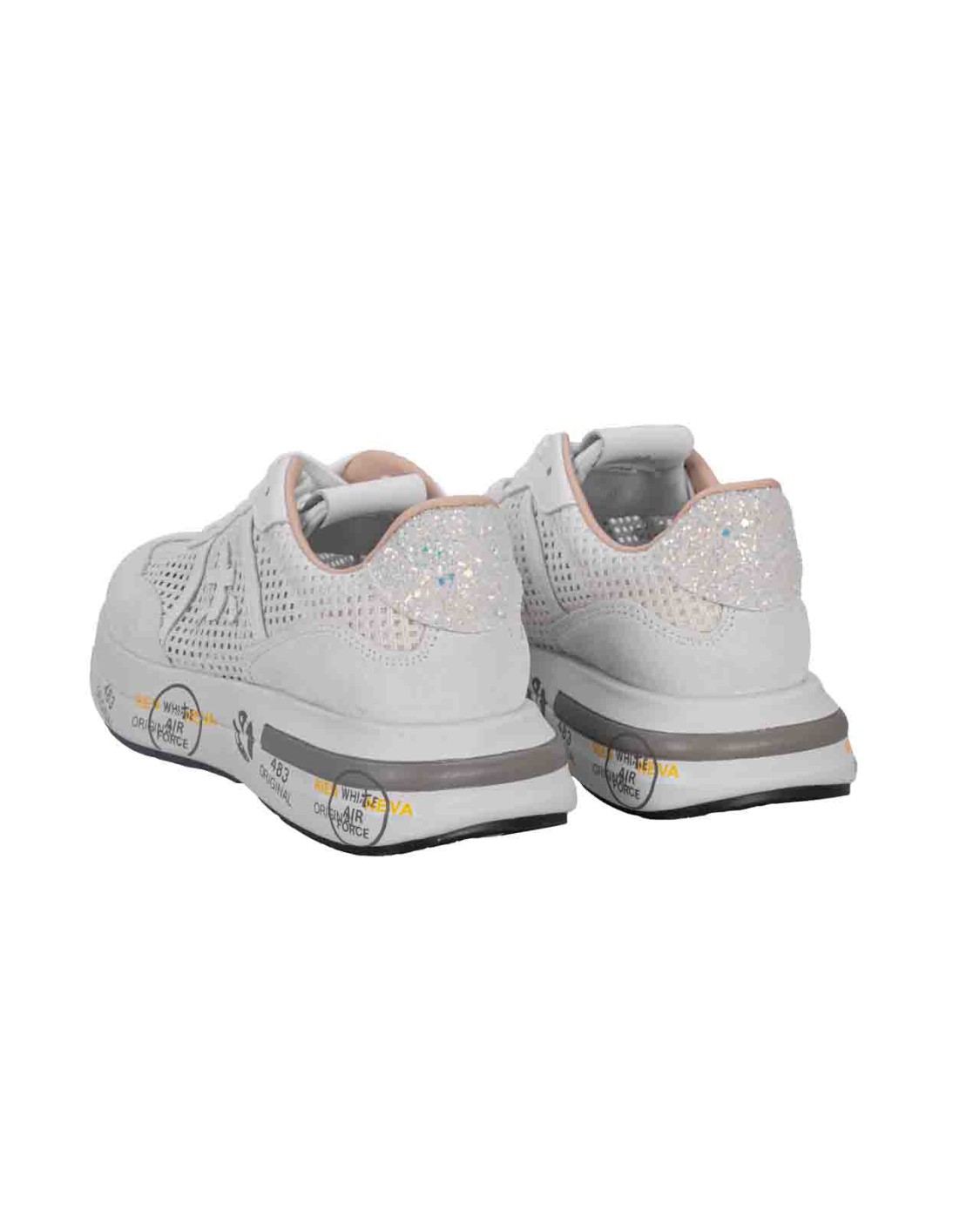 shop PREMIATA  Scarpe: Premiata sneakers "Cassie".
Dettagli in morbida pelle scamosciata.
Altezza Suola 4,2 cm.
Fusbet interno 25 cm.
Suola: 80% EVA 20% Gomma
Tomaia: 40% Pelle di vitello 15% PA 35% PL 10% PU
Fodera: 86% Pelle di capra 14% Pelle di vitello
Fabbricato in Vietnam.. CASSIE-6341 number 9644221